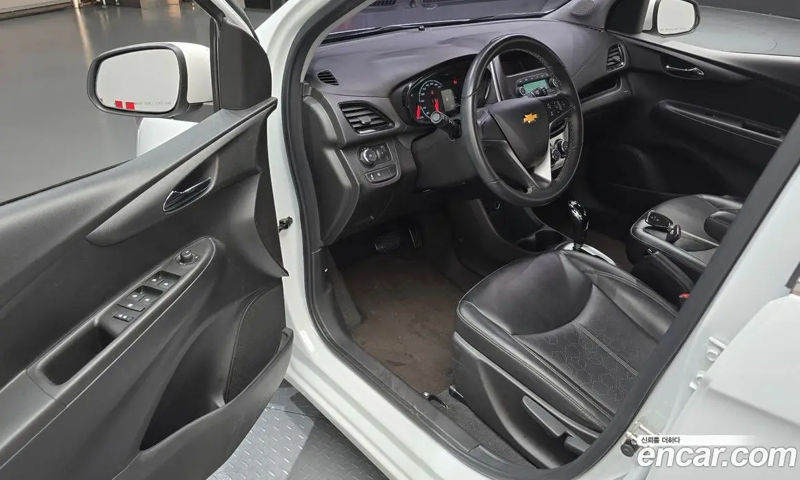 Chevrolet Spark 2015 1.0 автомат (гидро), фото 10 Chevrolet Spark 2015 1.0 автомат (гидро), фото 10