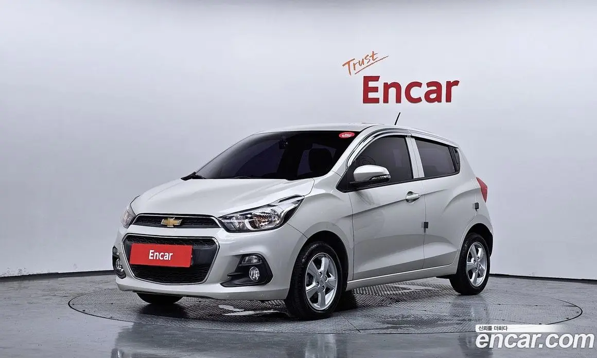 Chevrolet Spark 2017 1.0 автомат (гидро), фото 1 Chevrolet Spark 2017 1.0 автомат (гидро), фото 1