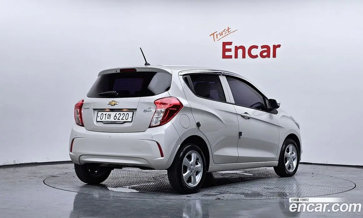 Chevrolet Spark 2017 1.0 автомат (гидро), фото 2 Chevrolet Spark 2017 1.0 автомат (гидро), фото 2