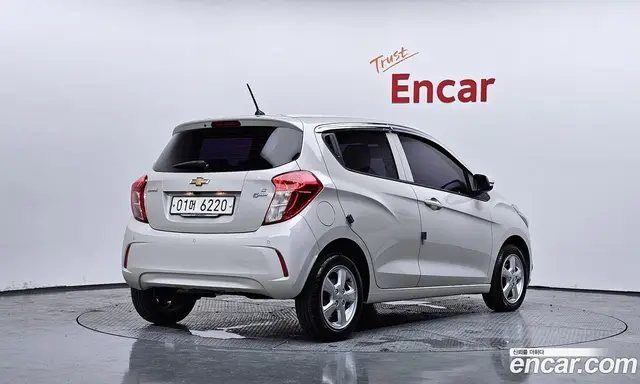Chevrolet Spark 2017 1.0 автомат (гидро), миниатюра 2 Chevrolet Spark 2017 1.0 автомат (гидро), миниатюра 2