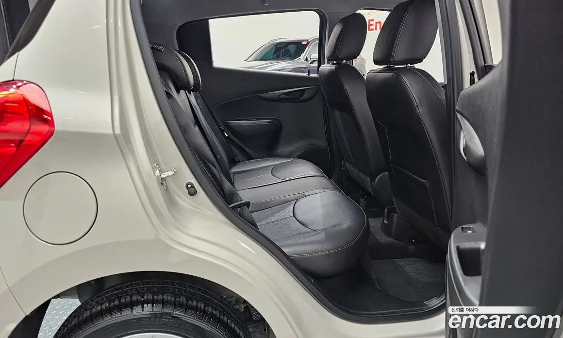 Chevrolet Spark 2017 1.0 автомат (гидро), фото 17 Chevrolet Spark 2017 1.0 автомат (гидро), фото 17