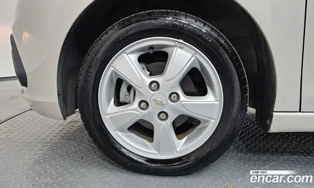 Chevrolet Spark 2017 1.0 автомат (гидро), миниатюра 5 Chevrolet Spark 2017 1.0 автомат (гидро), миниатюра 5