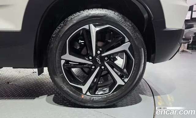 Chevrolet TrailBlazer 2022 1.3 автомат (гидро), миниатюра 7