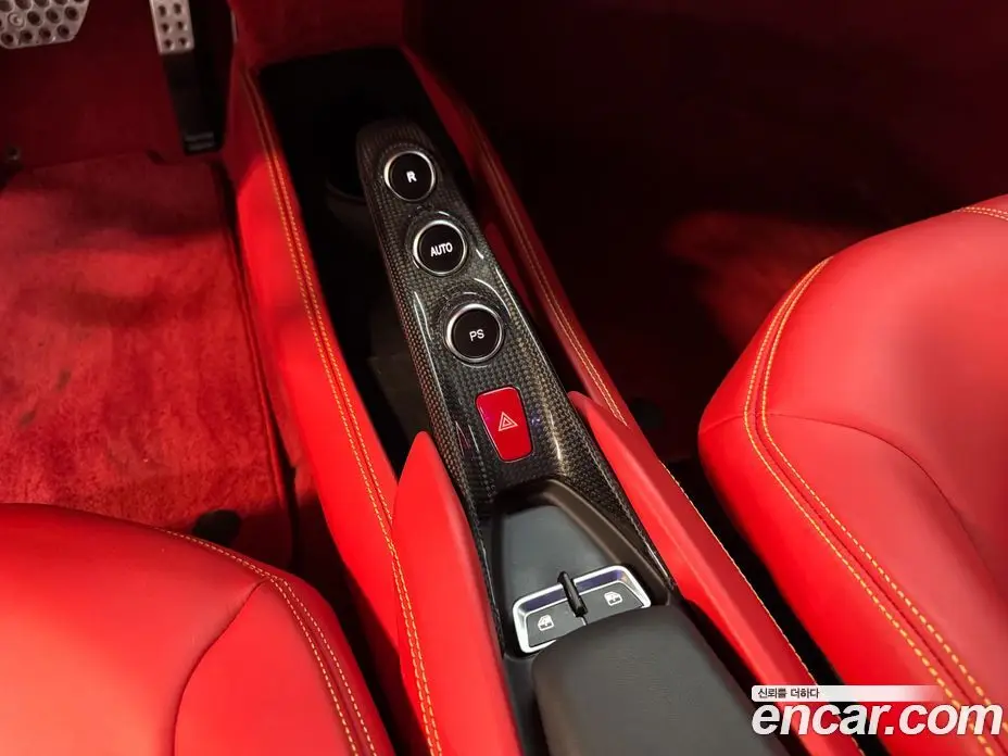 Ferrari F8 2021 3.9 автомат (гидро), фото 13