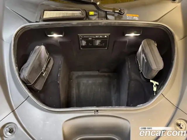 Ferrari F8 2021 3.9 автомат (гидро), миниатюра 10