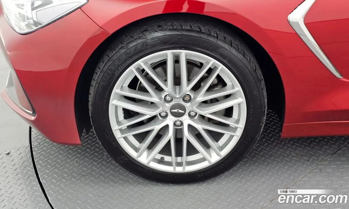 Genesis G70 2019 2.0 автомат (гидро), фото 5 Genesis G70 2019 2.0 автомат (гидро), фото 5