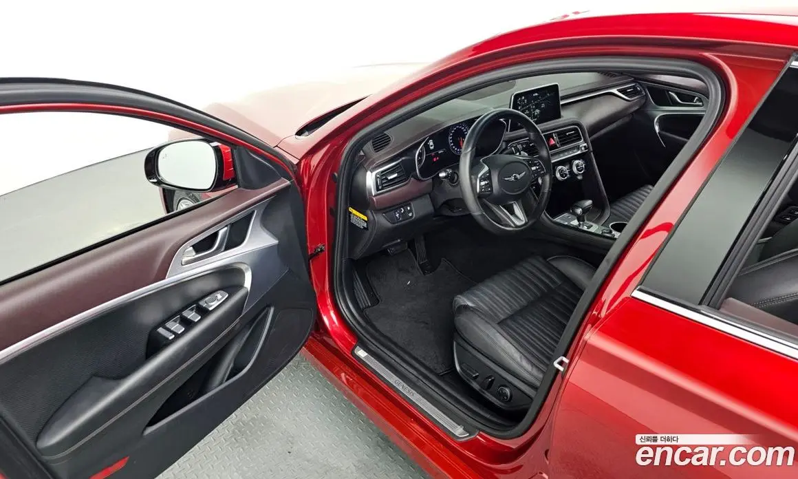 Genesis G70 2019 2.0 автомат (гидро), фото 10 Genesis G70 2019 2.0 автомат (гидро), фото 10