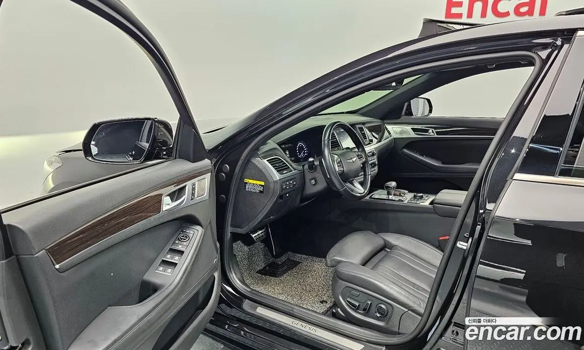 Genesis G80 2018 3.3 автомат (гидро), фото 17 Genesis G80 2018 3.3 автомат (гидро), фото 17