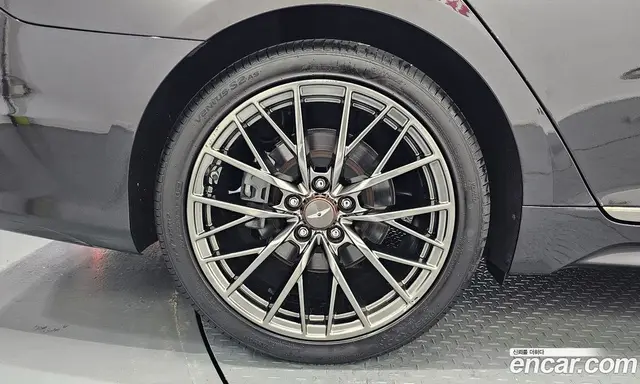 Genesis G80 2018 3.3 автомат (гидро), миниатюра 7 Genesis G80 2018 3.3 автомат (гидро), миниатюра 7