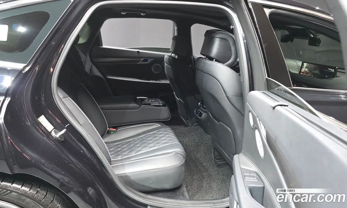 Genesis G80 2022 3.5 автомат (гидро), фото 12 Genesis G80 2022 3.5 автомат (гидро), фото 12