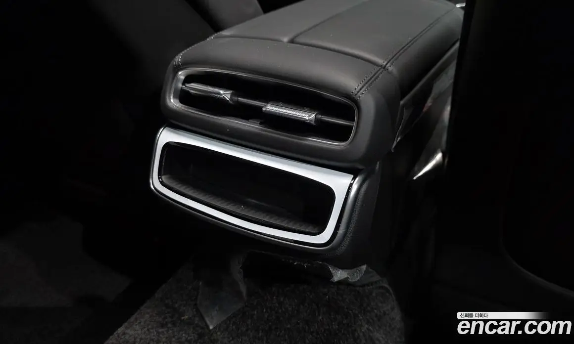Genesis G80 2024 2.5 автомат (гидро), фото 31 Genesis G80 2024 2.5 автомат (гидро), фото 31