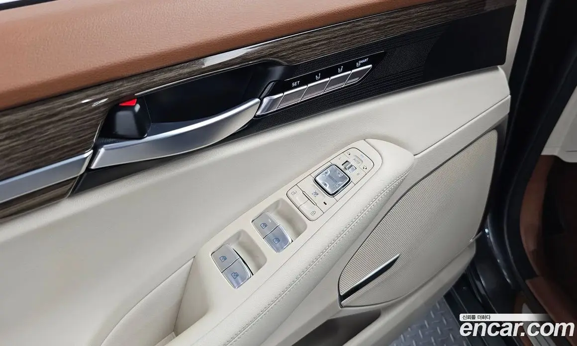 Genesis G90 2021 3.8 автомат (гидро), фото 24 Genesis G90 2021 3.8 автомат (гидро), фото 24