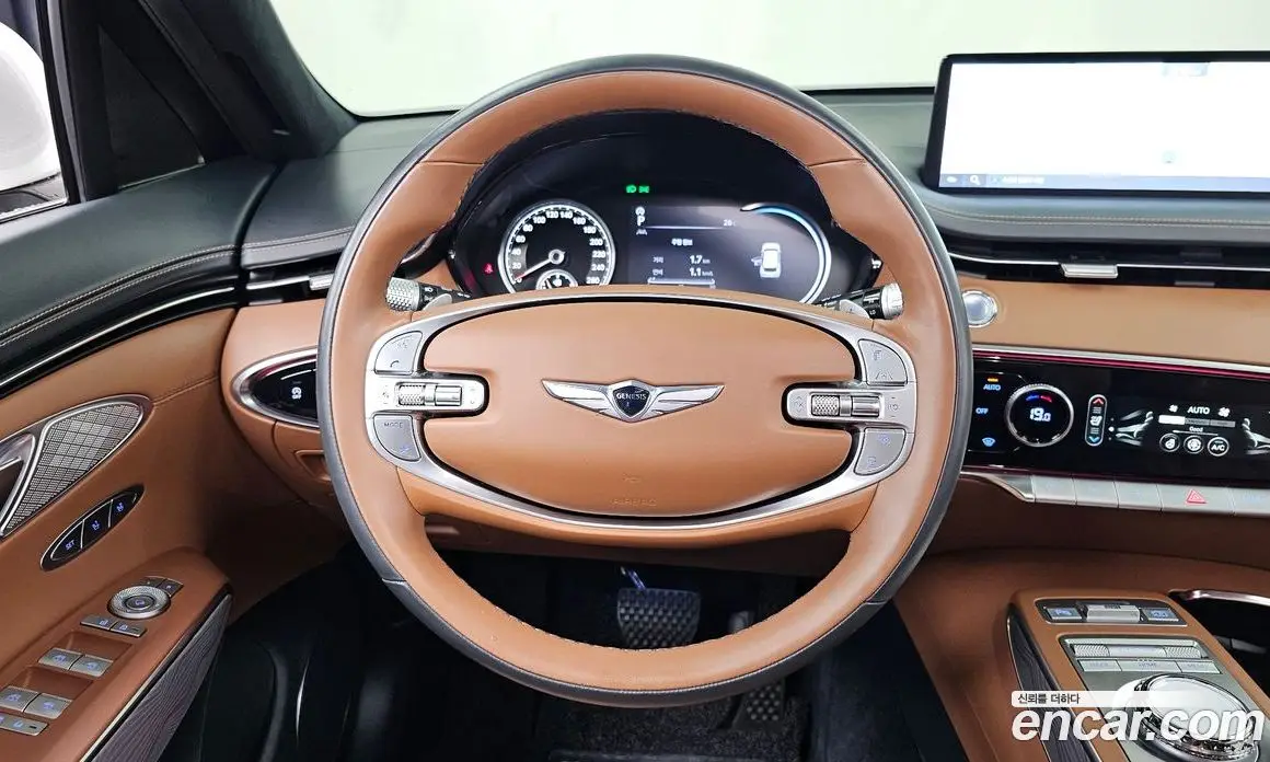 Genesis GV70 2021 2.5 автомат (гидро), фото 19 Genesis GV70 2021 2.5 автомат (гидро), фото 19