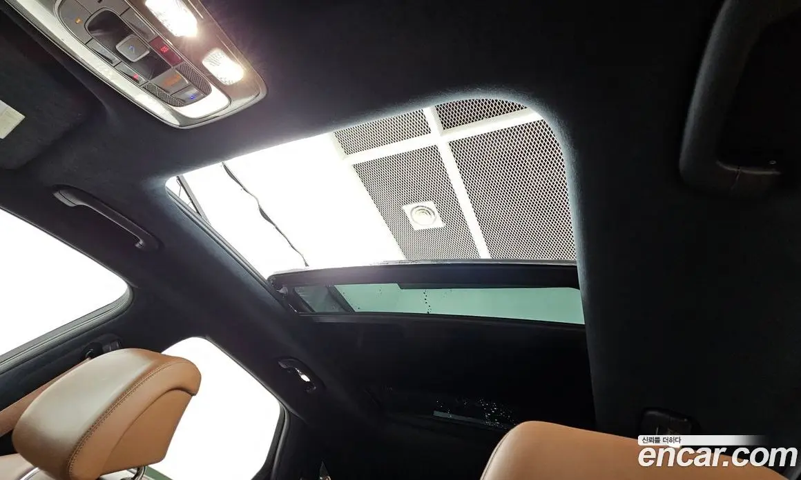 Genesis GV70 2021 2.5 автомат (гидро), фото 23 Genesis GV70 2021 2.5 автомат (гидро), фото 23