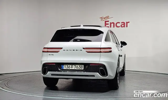 Genesis GV70 2021 2.5 автомат (гидро), миниатюра 4 Genesis GV70 2021 2.5 автомат (гидро), миниатюра 4