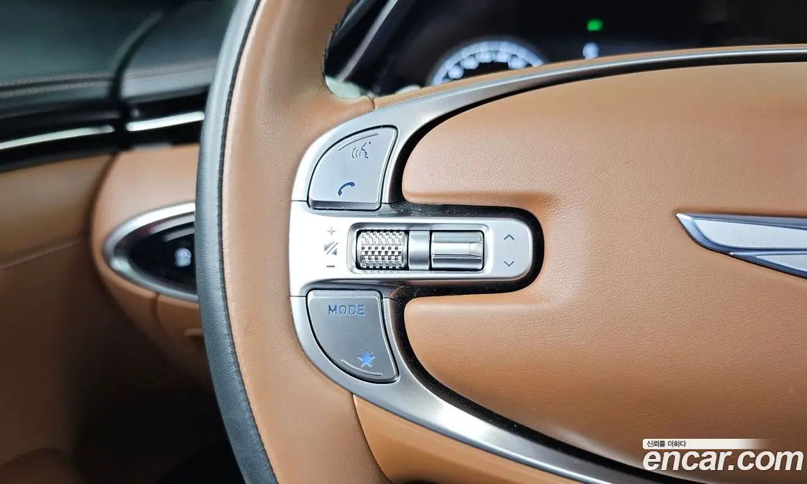 Genesis GV70 2021 2.5 автомат (гидро), фото 33 Genesis GV70 2021 2.5 автомат (гидро), фото 33