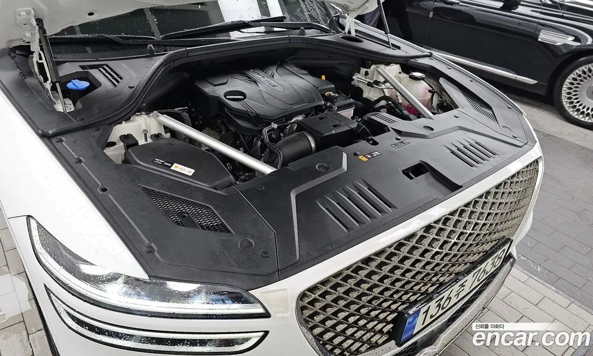 Genesis GV70 2021 2.5 автомат (гидро), фото 6 Genesis GV70 2021 2.5 автомат (гидро), фото 6