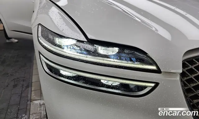 Genesis GV70 2021 2.5 автомат (гидро), миниатюра 8 Genesis GV70 2021 2.5 автомат (гидро), миниатюра 8
