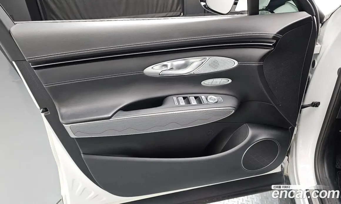 Genesis GV70 2021 2.5 автомат (гидро), фото 14