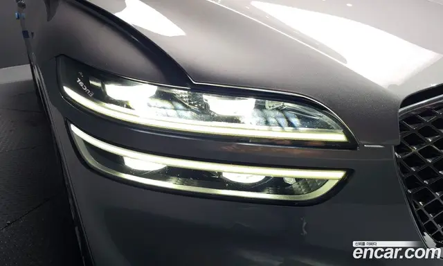 Genesis GV70 2021 2.5 автомат (гидро), миниатюра 8 Genesis GV70 2021 2.5 автомат (гидро), миниатюра 8