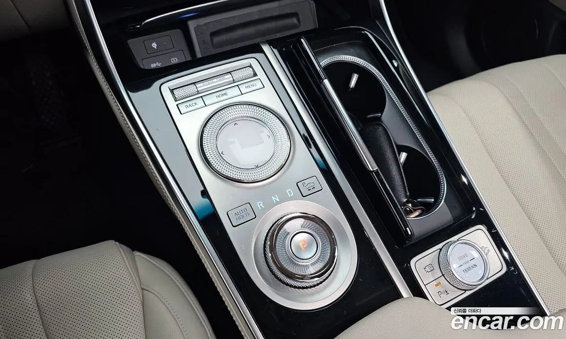 Genesis GV80 2021 2.5 автомат (гидро), фото 12 Genesis GV80 2021 2.5 автомат (гидро), фото 12