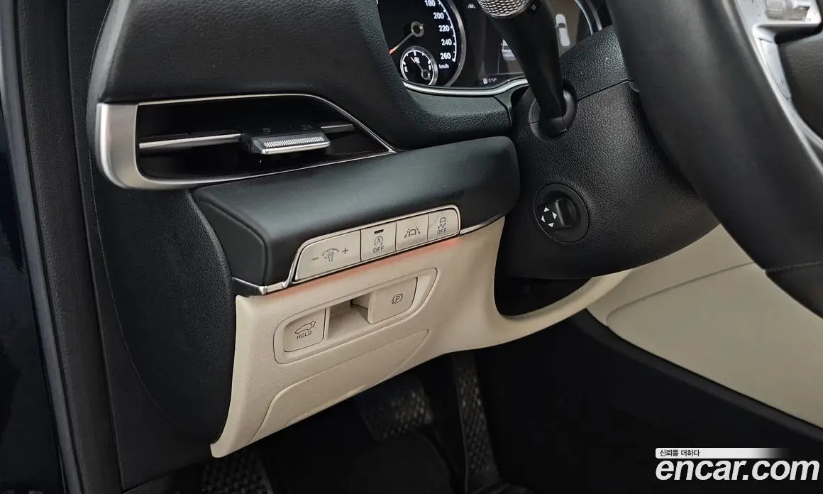 Genesis GV80 2021 2.5 автомат (гидро), фото 27 Genesis GV80 2021 2.5 автомат (гидро), фото 27