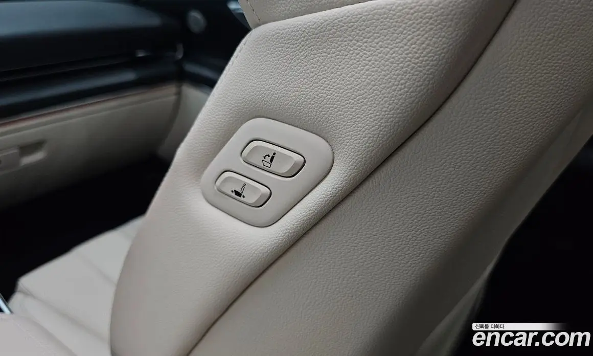 Genesis GV80 2021 2.5 автомат (гидро), фото 29 Genesis GV80 2021 2.5 автомат (гидро), фото 29