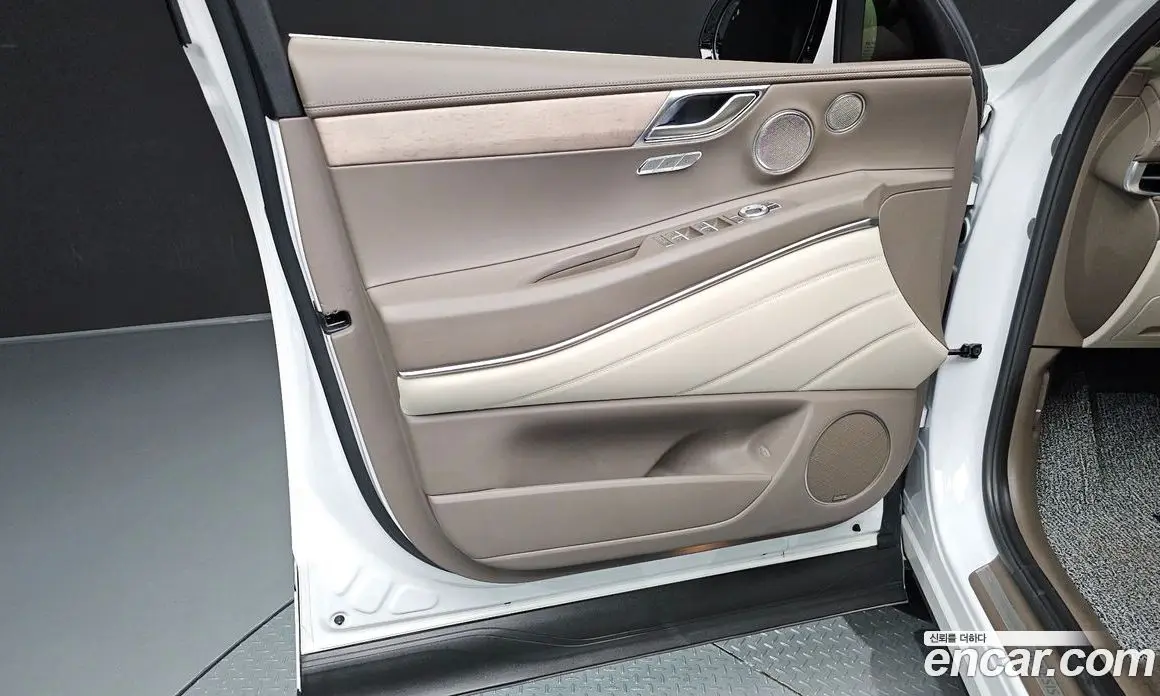 Genesis GV80 2021 3.5 автомат (гидро), фото 14 Genesis GV80 2021 3.5 автомат (гидро), фото 14