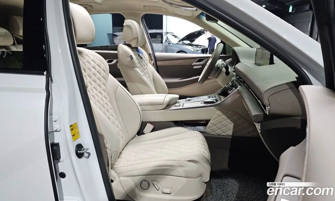 Genesis GV80 2021 3.5 автомат (гидро), фото 18 Genesis GV80 2021 3.5 автомат (гидро), фото 18