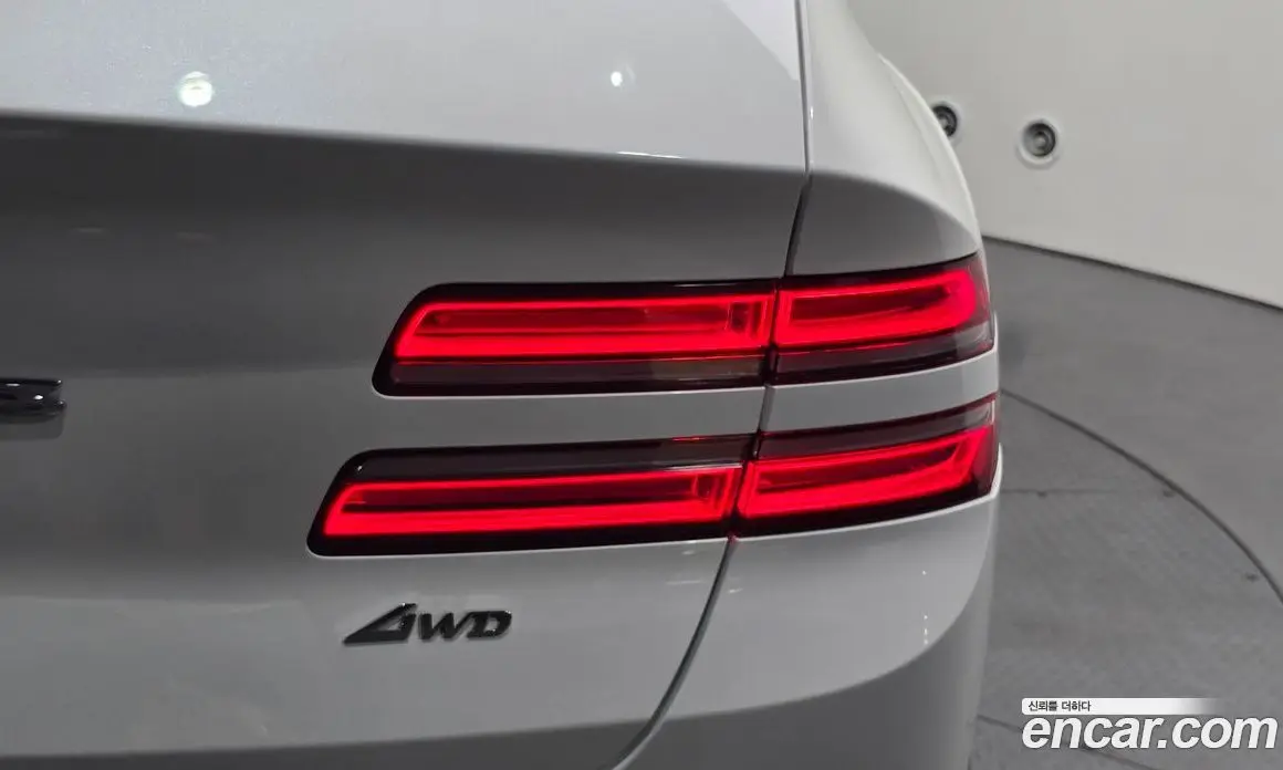 Genesis GV80 2022 2.5 автомат (гидро), фото 8 Genesis GV80 2022 2.5 автомат (гидро), фото 8