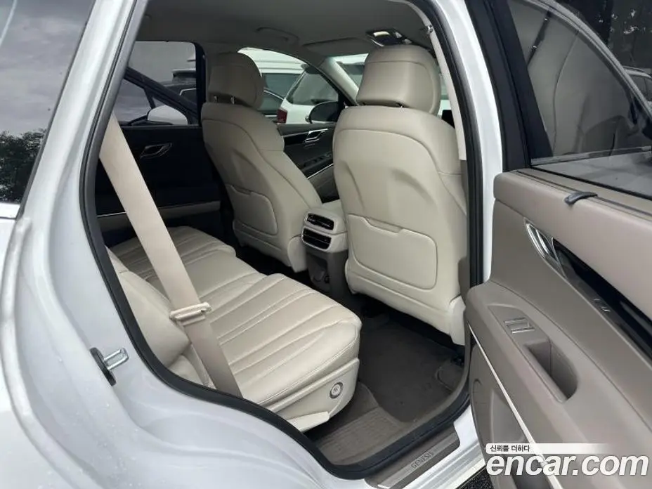 Genesis GV80 2022 3.5 автомат (гидро), фото 11 Genesis GV80 2022 3.5 автомат (гидро), фото 11
