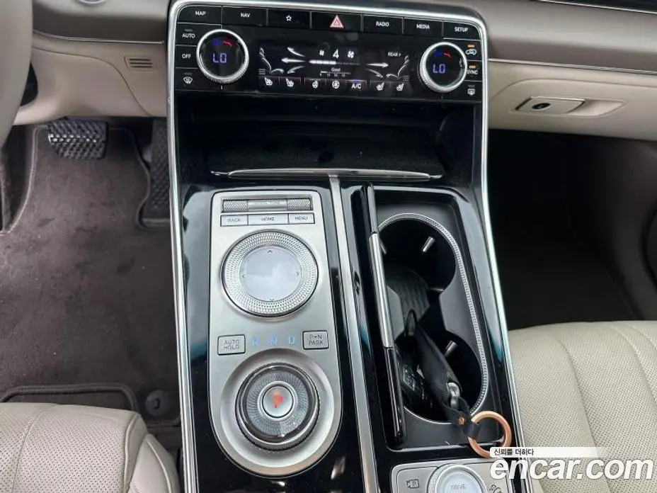 Genesis GV80 2022 3.5 автомат (гидро), фото 10 Genesis GV80 2022 3.5 автомат (гидро), фото 10