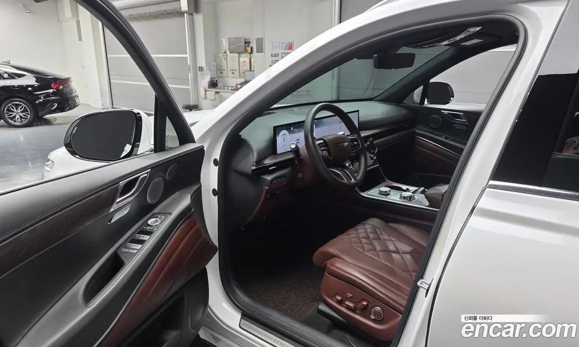 Genesis GV80 2024 3.5 автомат (гидро), фото 13