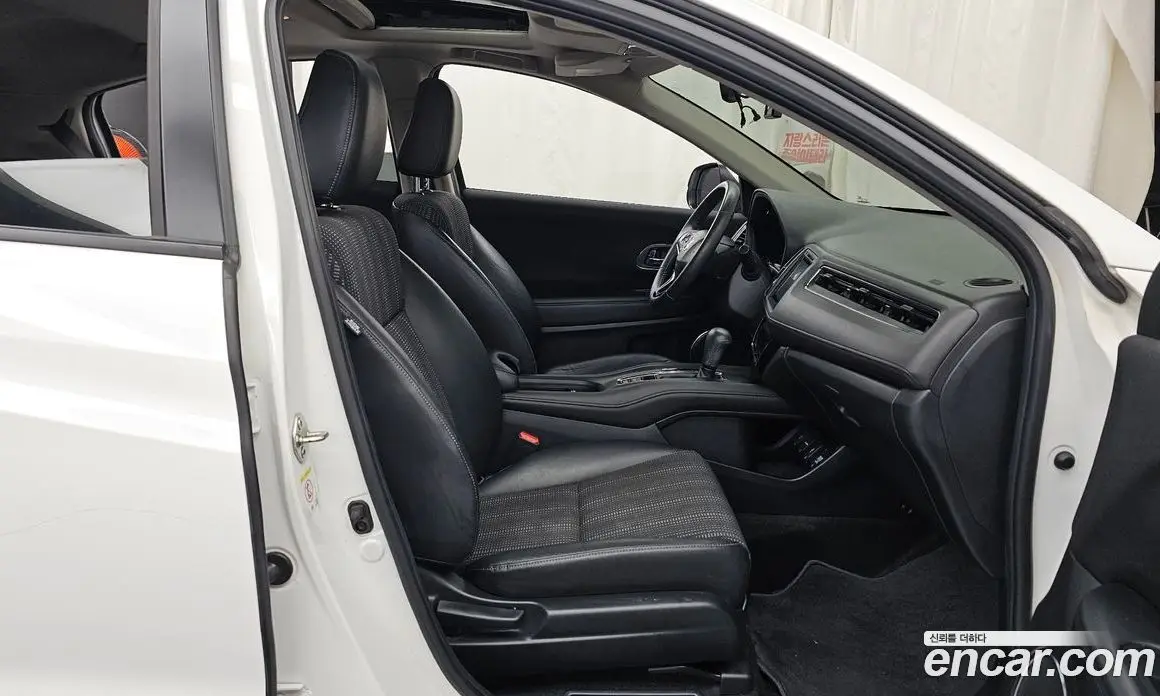Honda HR-V 2018 1.8 автомат (гидро), фото 11 Honda HR-V 2018 1.8 автомат (гидро), фото 11