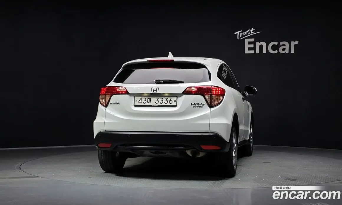Honda HR-V 2018 1.8 автомат (гидро), фото 4 Honda HR-V 2018 1.8 автомат (гидро), фото 4