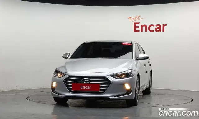 Hyundai Avante 2018 1.6 автомат (гидро), миниатюра 2 Hyundai Avante 2018 1.6 автомат (гидро), миниатюра 2