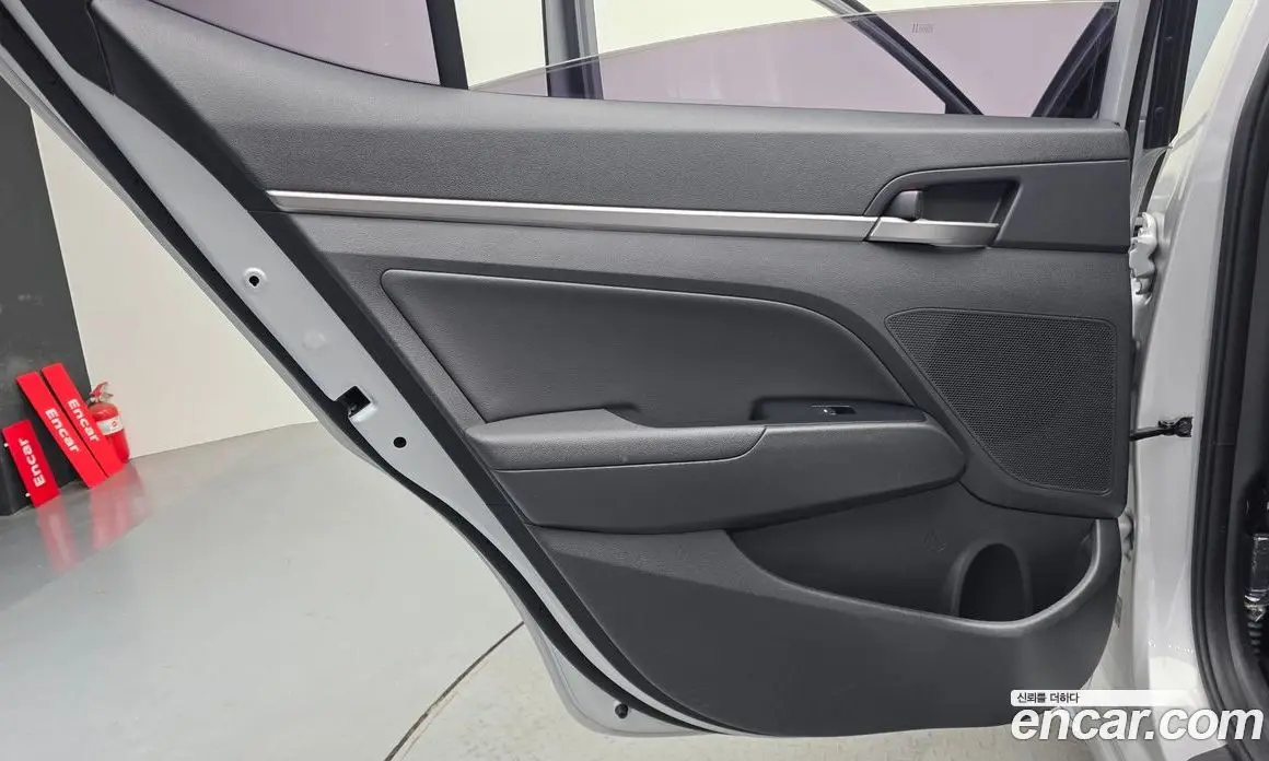 Hyundai Avante 2018 1.6 автомат (гидро), фото 14 Hyundai Avante 2018 1.6 автомат (гидро), фото 14