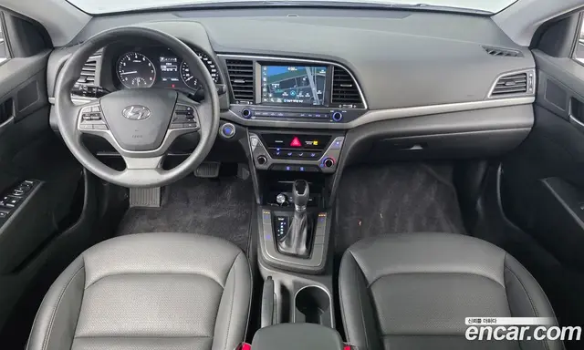 Hyundai Avante 2018 1.6 автомат (гидро), миниатюра 9 Hyundai Avante 2018 1.6 автомат (гидро), миниатюра 9