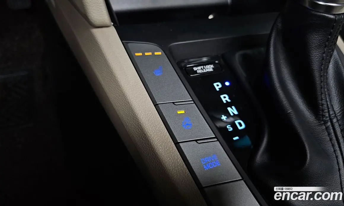 Hyundai Avante 2019 1.6 автомат (гидро), фото 17 Hyundai Avante 2019 1.6 автомат (гидро), фото 17