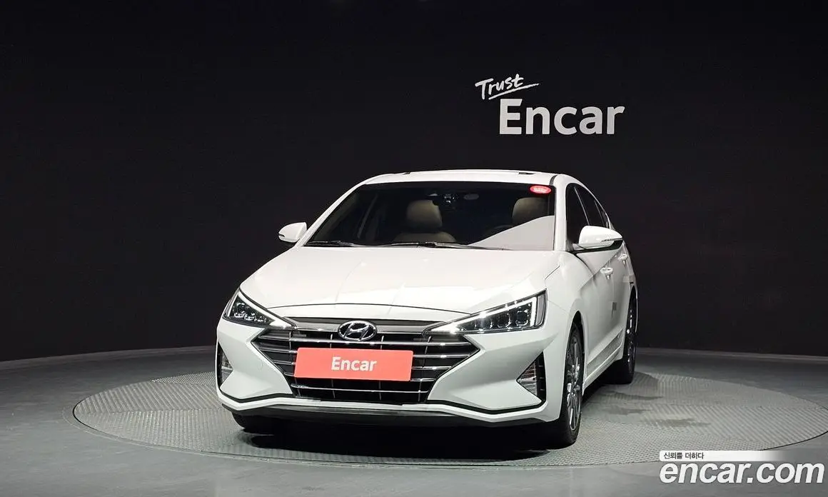Hyundai Avante 2019 1.6 автомат (гидро), фото 3 Hyundai Avante 2019 1.6 автомат (гидро), фото 3