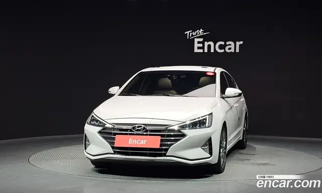 Hyundai Avante 2019 1.6 автомат (гидро), миниатюра 3 Hyundai Avante 2019 1.6 автомат (гидро), миниатюра 3