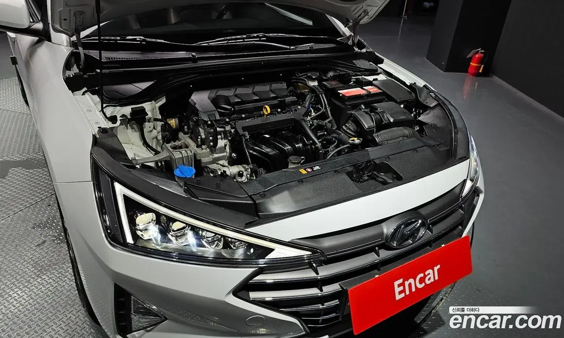 Hyundai Avante 2019 1.6 автомат (гидро), фото 6 Hyundai Avante 2019 1.6 автомат (гидро), фото 6