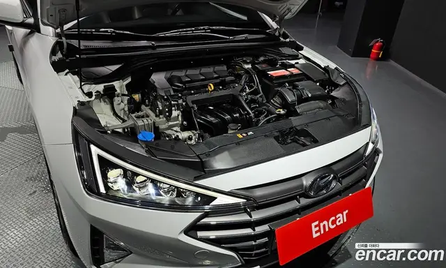 Hyundai Avante 2019 1.6 автомат (гидро), миниатюра 6 Hyundai Avante 2019 1.6 автомат (гидро), миниатюра 6