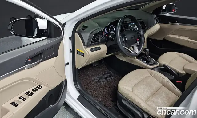 Hyundai Avante 2019 1.6 автомат (гидро), миниатюра 10 Hyundai Avante 2019 1.6 автомат (гидро), миниатюра 10
