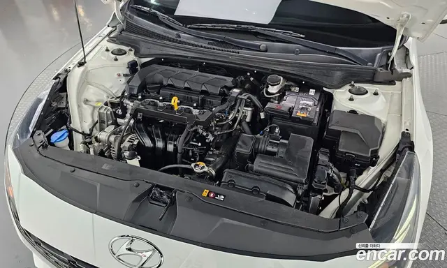 Hyundai Avante 2021 1.6 автомат (гидро), миниатюра 6
