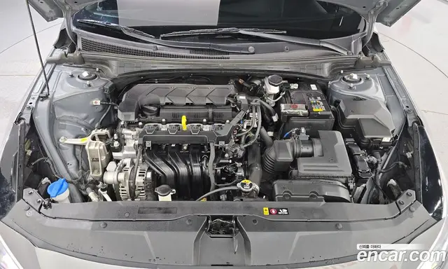 Hyundai Avante 2022 1.6 автомат (гидро), миниатюра 6 Hyundai Avante 2022 1.6 автомат (гидро), миниатюра 6