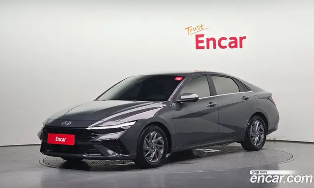 Hyundai Avante 2023 1.6 автомат (гидро), миниатюра 1