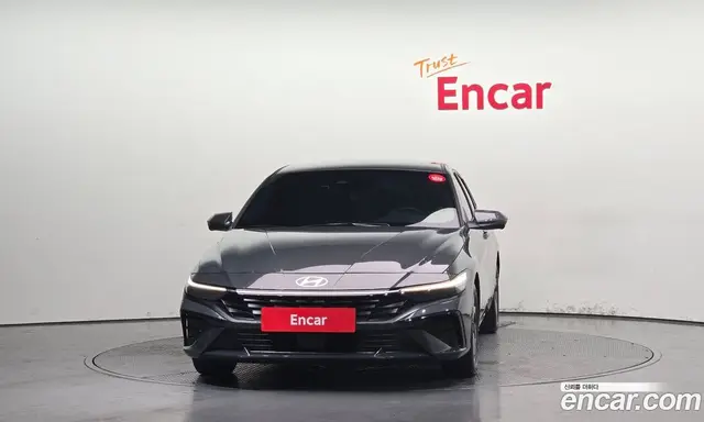Hyundai Avante 2023 1.6 автомат (гидро), миниатюра 3