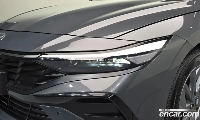 Hyundai Avante 2023 1.6 автомат (гидро), миниатюра 8