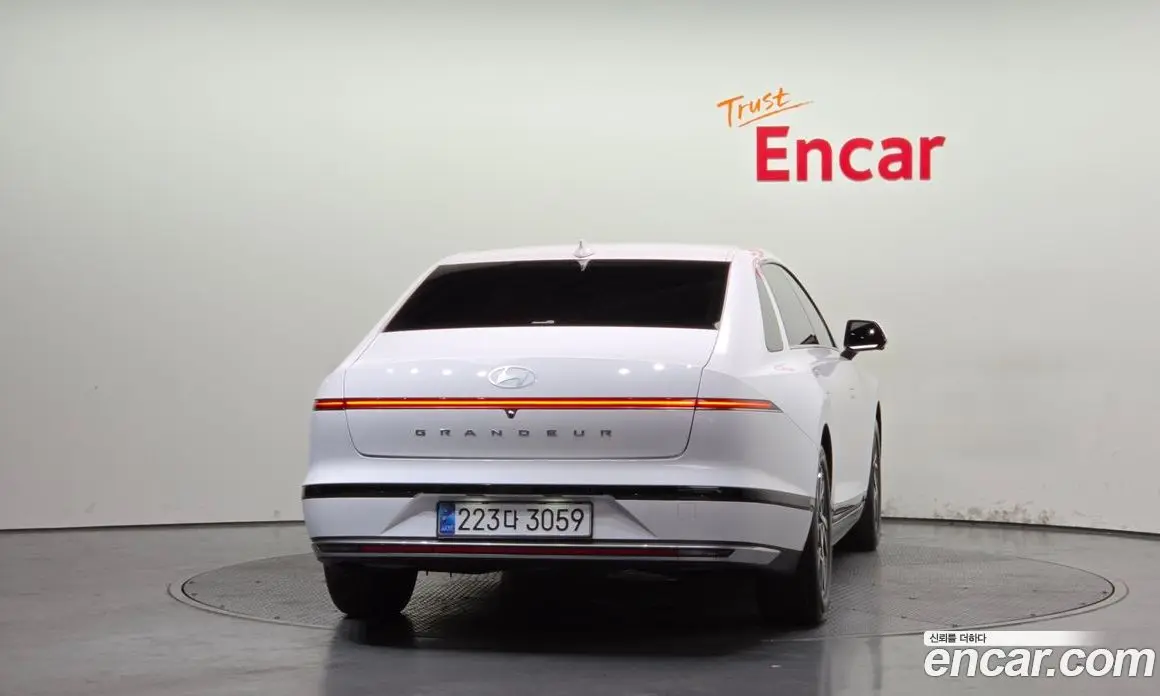 Hyundai Grandeur 2022 2.5 автомат (гидро), фото 4 Hyundai Grandeur 2022 2.5 автомат (гидро), фото 4